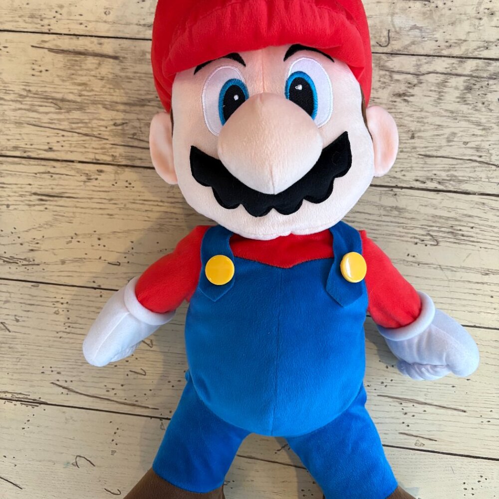 NEW Jumbo Nintendo Super Mario 22" Stuffed Plush Toy with Back Pocket